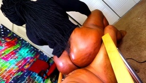 ciekawy porno trójkącik z wytatuowanymi paniami