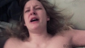 mąż liże jej konkretne cipsko