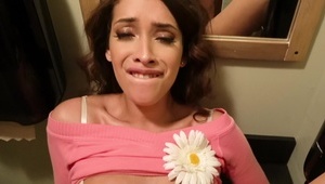 grupowy seks z cudownymi laskami podczas imprezki