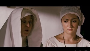 dobiera się do rudej mamuśki