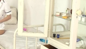 amatorka fajnie liże długiego fiuta