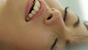 wyruchana przez dwóch