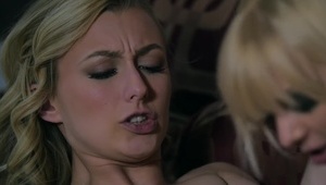 porno tatuś z dwiema paniami