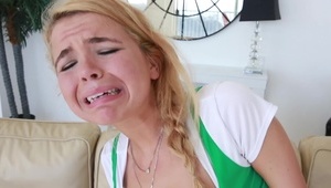 blondi kocha pieski i czarne pały