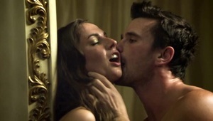 silikonowa suczka jest porządnie rżnięta