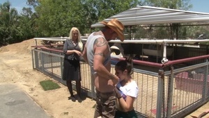 hd christy mack wróciła do szkoły