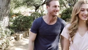 zatkał buzię rudej pani swą pałą