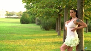 ciemnowłosa macocha w akcji