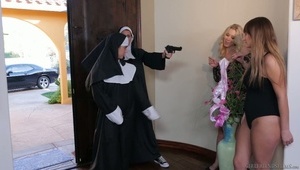 niezła laska wyruchana przez swojego chłopaka