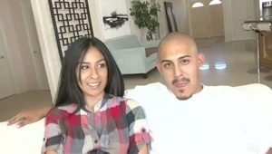 seksowna dupeczka w pończochach i owłosioną szparką