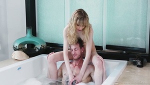 lily ivy i jej podskakujące cycuszki