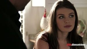 dojrzała mama głośno jęczy z pożądania