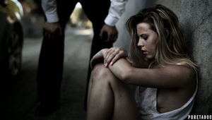 dojrzała kobieta ma nie najgorsze dupsko