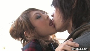 ciemnoskóra suczka w akcji