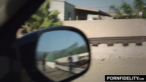 fajne ruchanie z retro nastolatkami