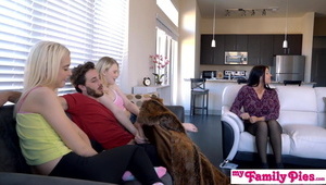 spotkały się lesbijki w taxi