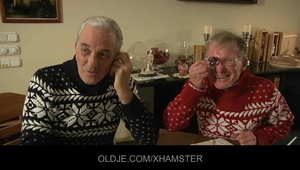 szalona riley reid jest ostro ruchana w dupsko