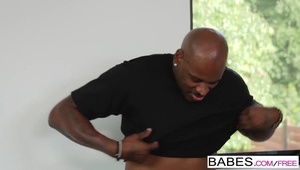 anal z krągłą murzynką