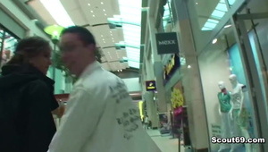 młody wylizał cycki rosjanki