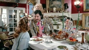 ona wspomaga się wibratorem