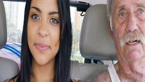 umięśniona wanda moore