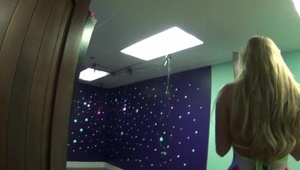 lesbijki pod drzewami