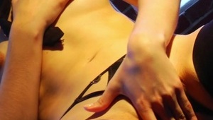 wypieściła swe cipsko białym wibratorkiem